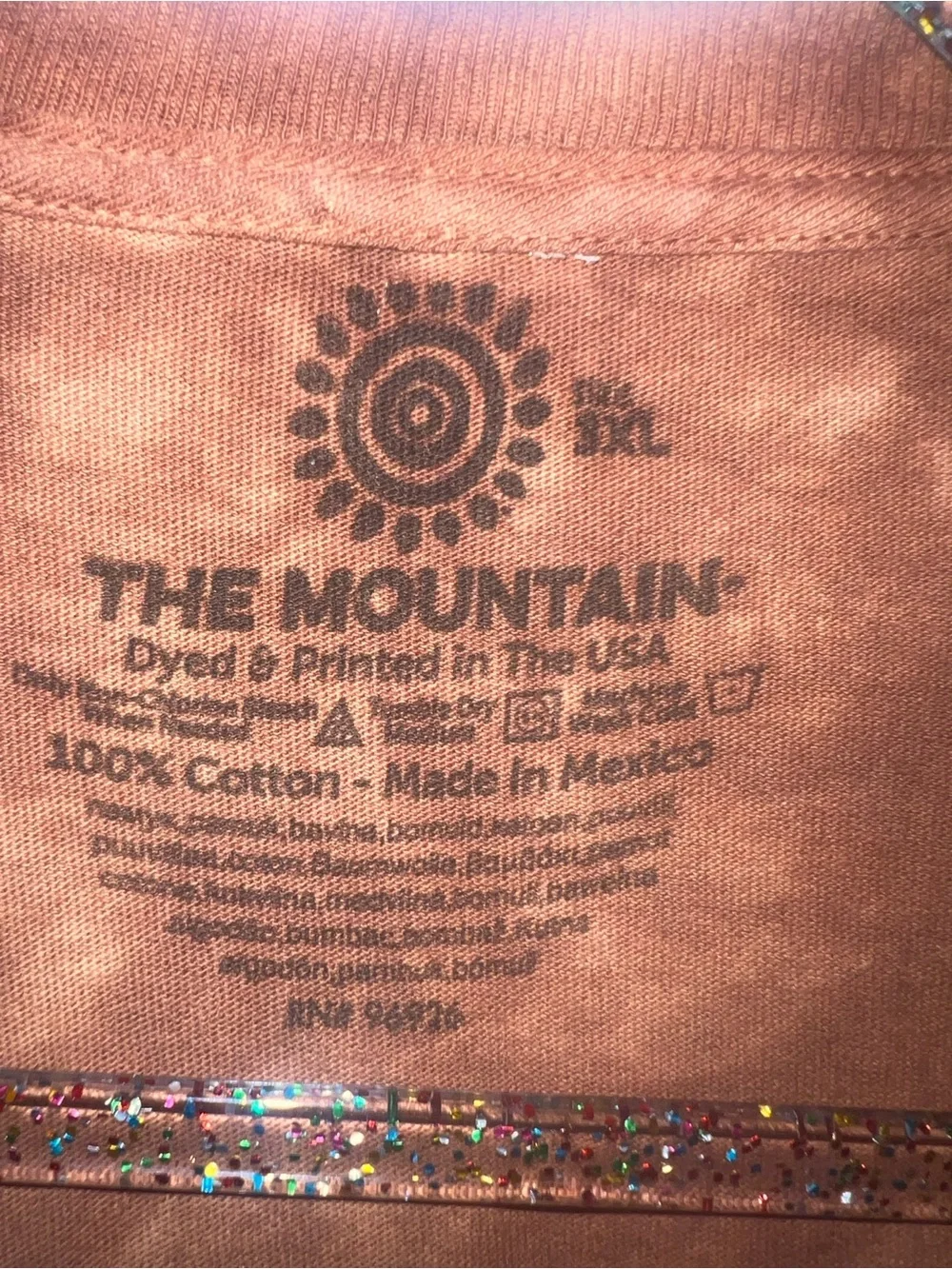 The mountain wolf tshirt men size 3x